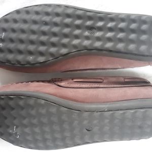 taos heritage moccasin